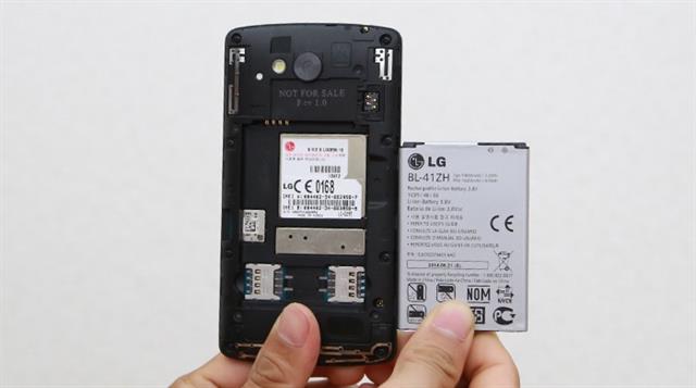 Cuối cùng, LG L Fino (L70 Plus) dùng thỏi pin chuẩn Li-Ion dung lượng 1900 mAh