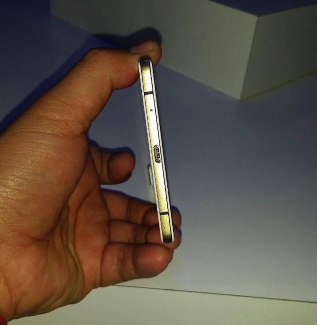 Loạt ảnh cận cảnh của Oppo R5