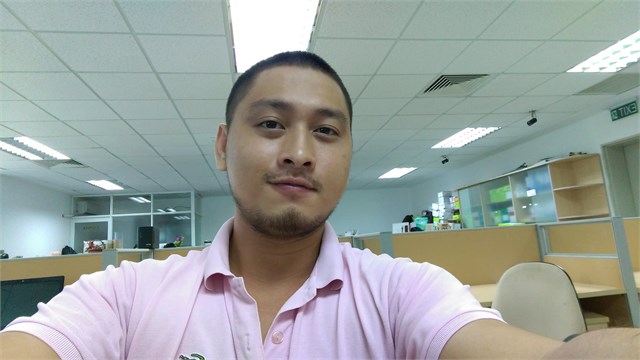 Desire Eye selfie Desire Eye selfie