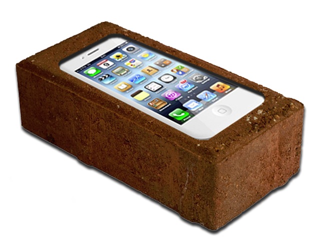 iPhone giả bằng gạch