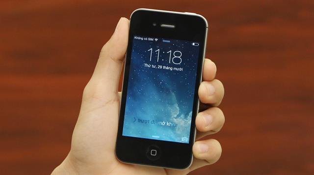 Apple iPhone 4S 8GB được thegioididong phân phối với giá bán tham khảo khoảng 8.390.000 đồng
