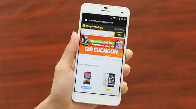 Prime 558 được trang bị màn hình IPS LCD 5.5 inch (1920 x 1080 pixels, 401ppi)