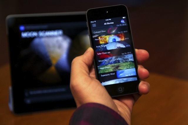 NASA dùng máy tính kém hơn cả smartphone