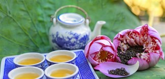 Công dụng bất ngờ của trà lá sen với sức khỏe