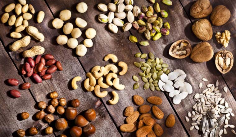 Giá 14 loại hạt ngày Tết bổ cho sức khỏe mà bạn nên biết