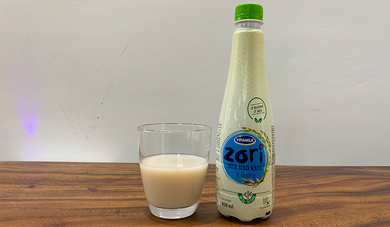 Review sữa gạo rang ít đường Vinamilk Zori, giúp đẹp da giữ dáng hiệu