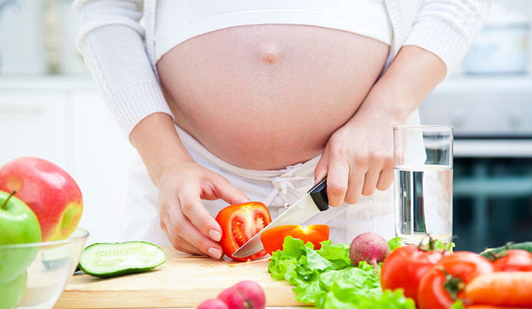 Bà bầu nên ăn gì để có đầy đủ dinh dưỡng cho thai nhi?
