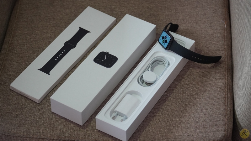 Apple Watch Series 5 Apple Watch Series 5