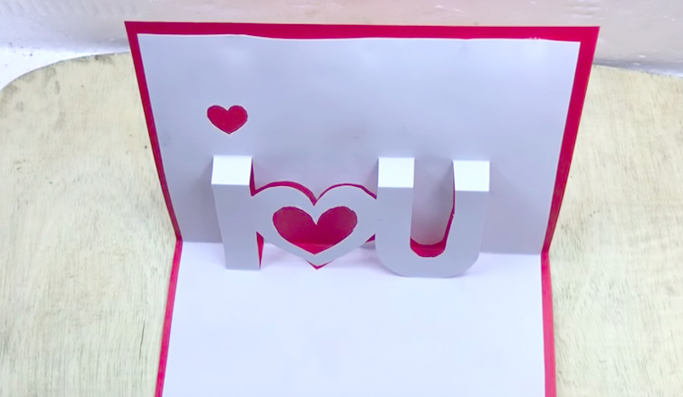 Tự tay làm thiệp 3D trái tim tặng người yêu ngày Valentine