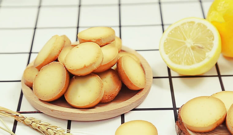 Cách thực hiện bánh cupcake mùi hương chanh ko cần thiết lò nướng-sotaynauan.com