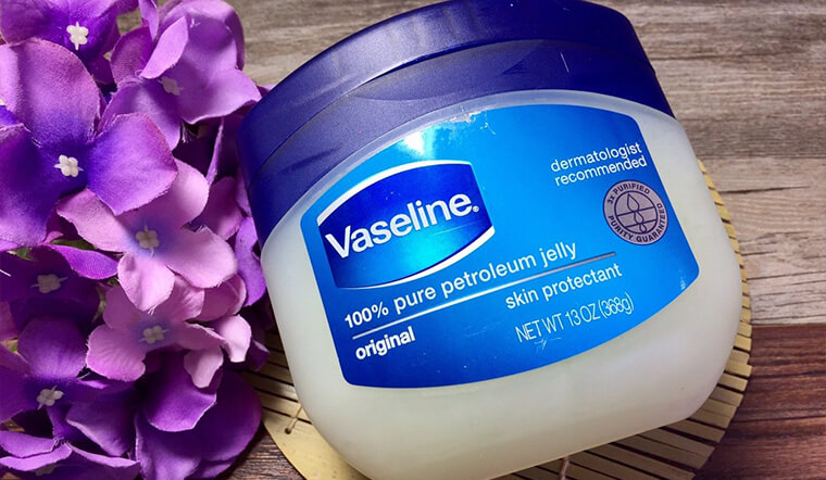 Những công dụng tuyệt vời của sáp dưỡng ẩm Vaseline mà bạn nên biết