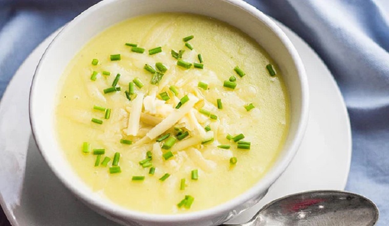 Cách nấu súp khoai tây thơm ngon bổ dưỡng cho ngày chay thanh đạm