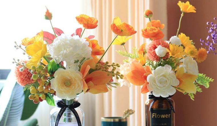 Học cách vệ sinh hoa lụa đơn giản, hoa đẹp, bền màu như mới mua