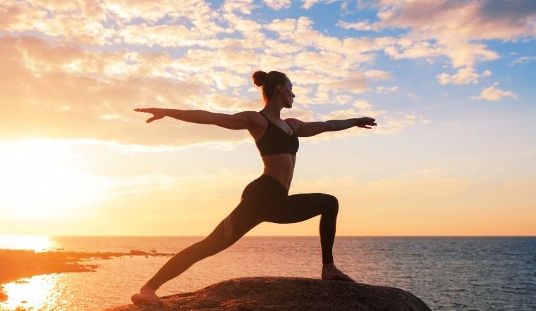 Yoga có thể giúp bạn giảm mỡ đùi và chân một cách hiệu quả, nhanh chóng - giangyoga