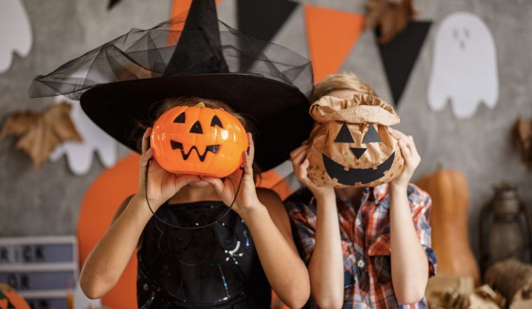 10 trang phục Halloween tự làm cho bé đáng yêu, dễ làm 10 trang phục Halloween tự làm cho bé đáng yêu, dễ làm