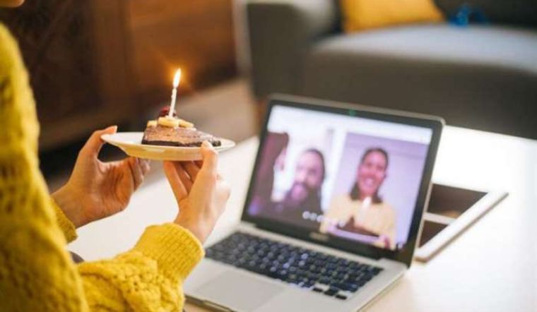 Cách tổ chức sinh nhật online đơn giản, vui, đầy bất ngờ Cách tổ chức sinh nhật online đơn giản, vui, đầy bất ngờ