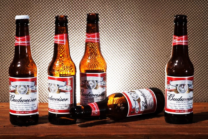 Thùng 20 lon bia Budweiser 330ml 1