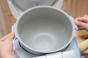 thanh lý một số nồi cơm điện tử SHARP KS-COM18V 1,8L đã qua sử dụng - 3