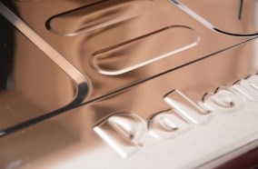 Mặt bếp Inox không gỉ sét, sáng bóng, dễ lau chùi và bảo quản