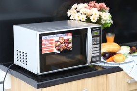 lo-vi-song-Panasonic-PALM-NN-GT353MYUE-01