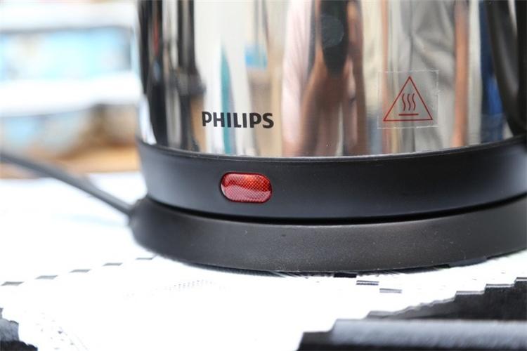 MUA BÌNH ĐUN, Ấm siêu tốc Philips HD9303 1.2 lít GIÁ RẺ TẠI SIÊU THỊ ĐIỆN MÁY Toàn Thủy - TP HUẾ.