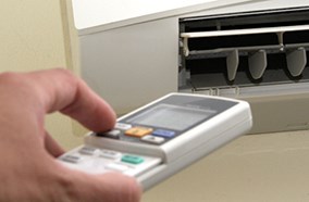 ự chẩn đoán hỏng hóc với màn hình kỹ thuật số