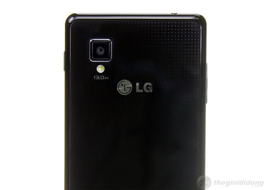 LG Optimus G là chiếc điện thoại hiếm hoi trên  thị trường hiện nay trang bị camera 13MP