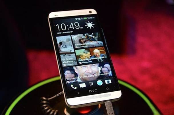 HTC One sử dụng hệ điều hành Android Jelly Bean