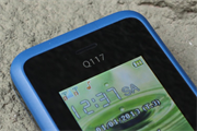 Q-mobile Q117-hình 7