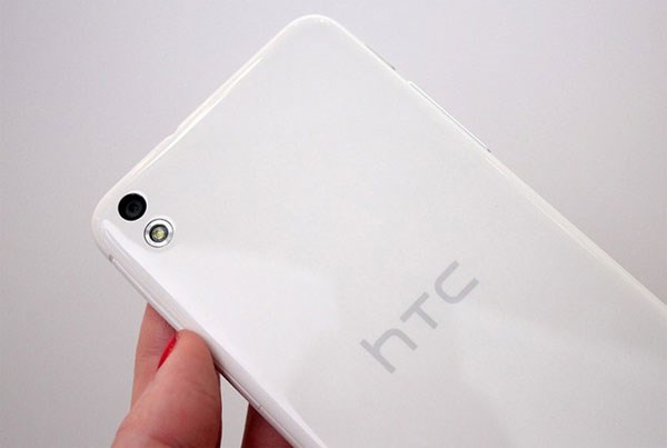 HTC Desire 816 camera 13MP và 5MP BSI
