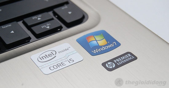 HP Folio 13 được trang bị CPU Intel Core i5 và cài sẵn Windows 7 bản quyền