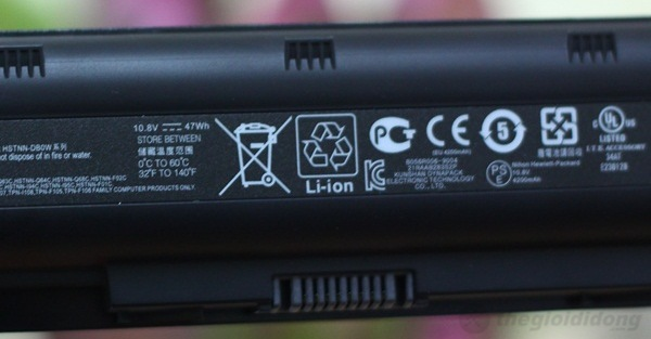 Ảnh  thực tế của pin Li-on 6 cell theo máy