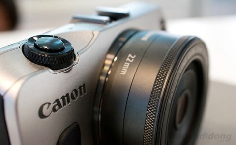 Máy ảnh Canon EOS M