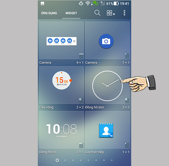 Chọn widget yêu thích và kéo ra màn hình chính.