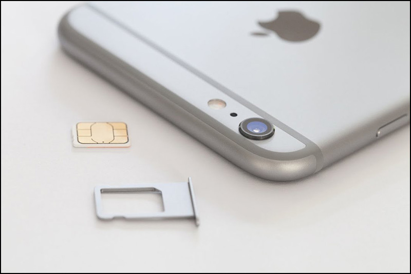 Gắn thẻ SIM của các nhà mạng khác vào iPhone