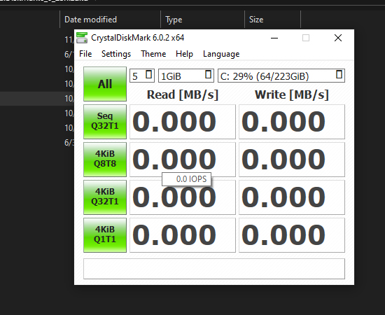 Giao diện bản CrystalDiskMark Standard Edition