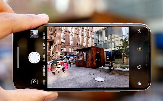 Zoom quang học trên camera smartphone là gì?
