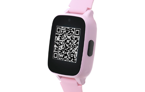 Sau khi đồng hồ khởi động xong sẽ hiện mã QR dùng để kết nối với điện thoại.