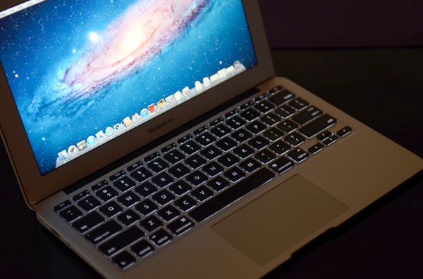 Đèn bàn phím Macbook không hiển thị ánh sáng