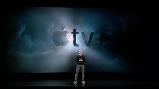 Tim Cook đang giới thiệu Apple TV+