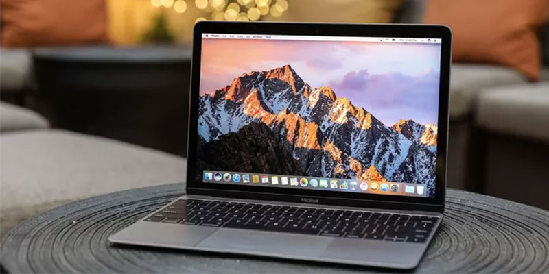 Macbook