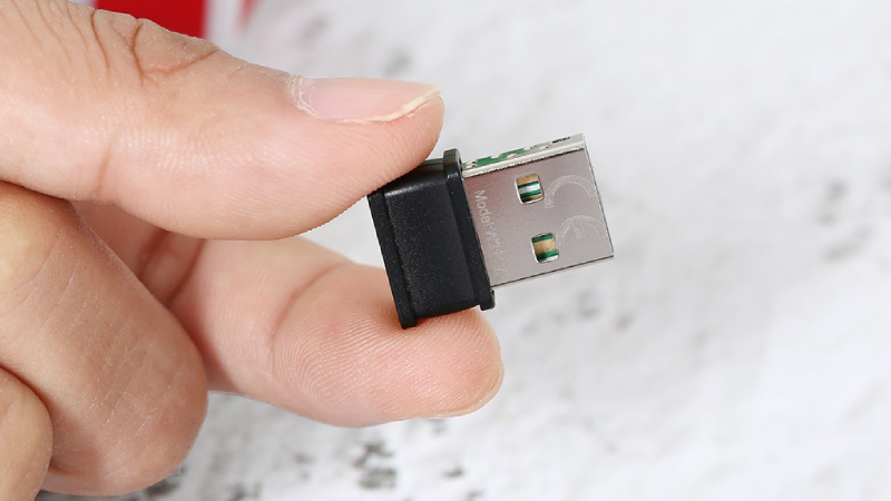 USB WiFi có kích thước nhỏ gọn, dễ mang theo