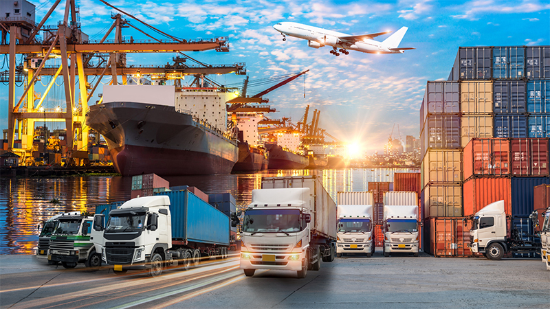 Logistics là chuỗi nhiều hoạt động xoay quanh hàng hóa mà thương nhân thực hiện để thu lợi