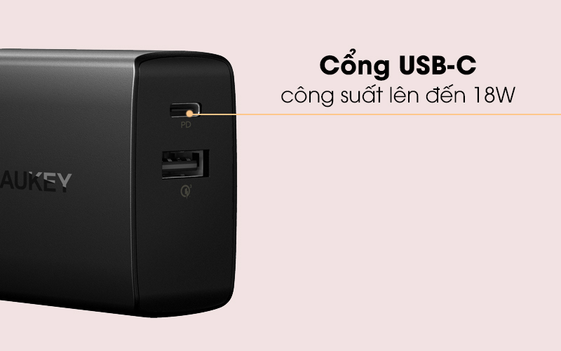 Công suất 18W hỗ trợ sạc nhanh trên iPhone