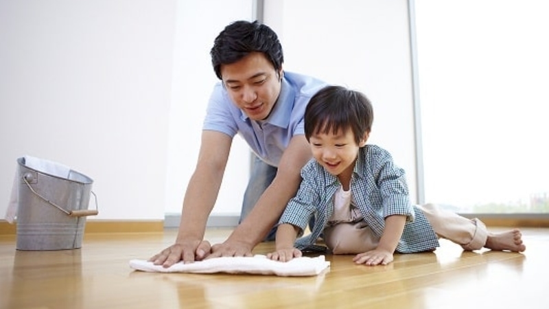Cùng nhau dọn dẹp nhà cửa