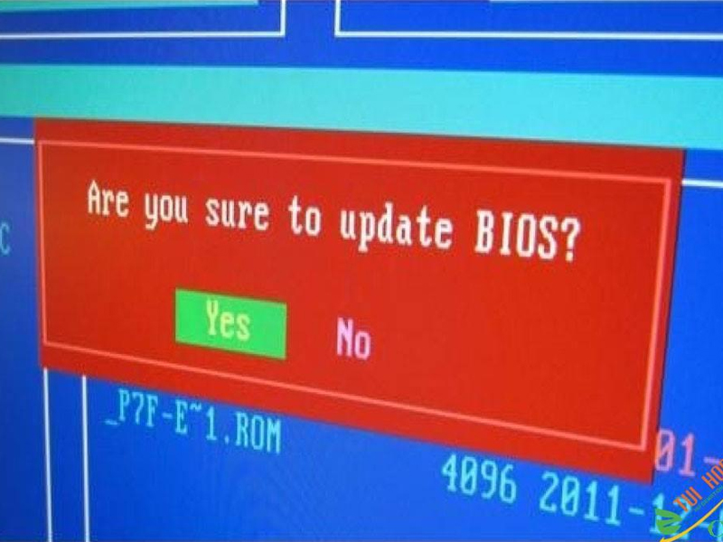 Cập nhật lại BIOS là biện pháp khắc phục lỗi không khởi động máy tính
