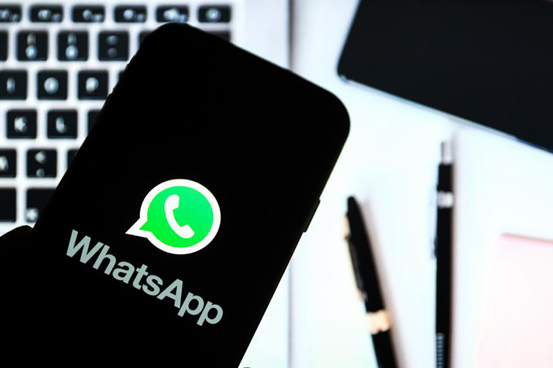 WhatsApp hoạt động như là ứng dụng SMS trong Android