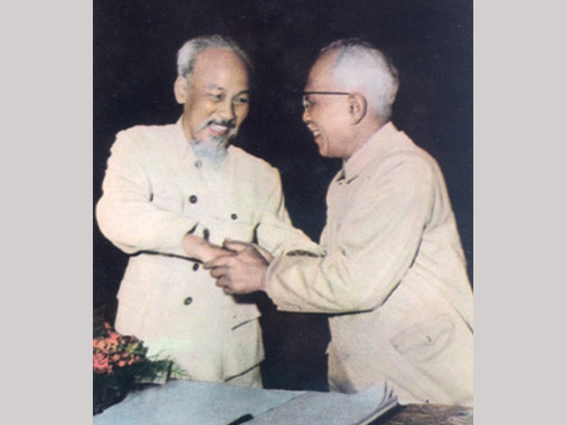 Bác Hồ và Bác Tôn