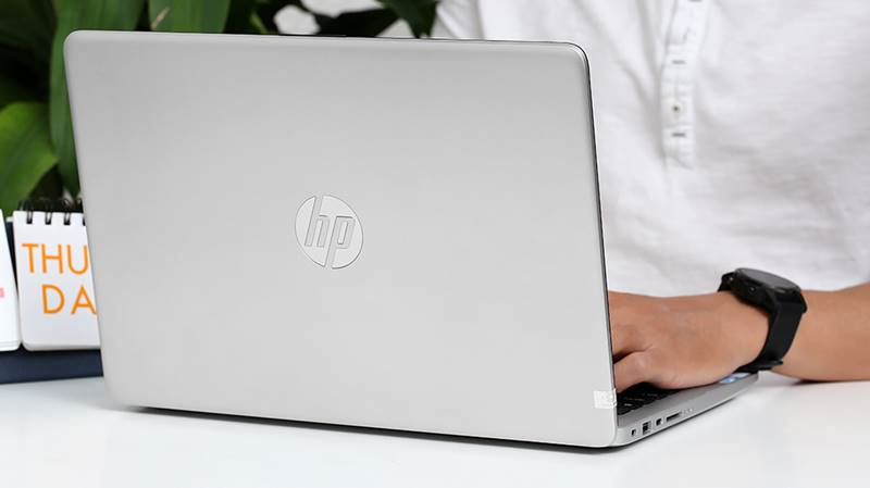 Laptop HP 348 G7 i3 đáp ứng tốt các thao tác thường ngày