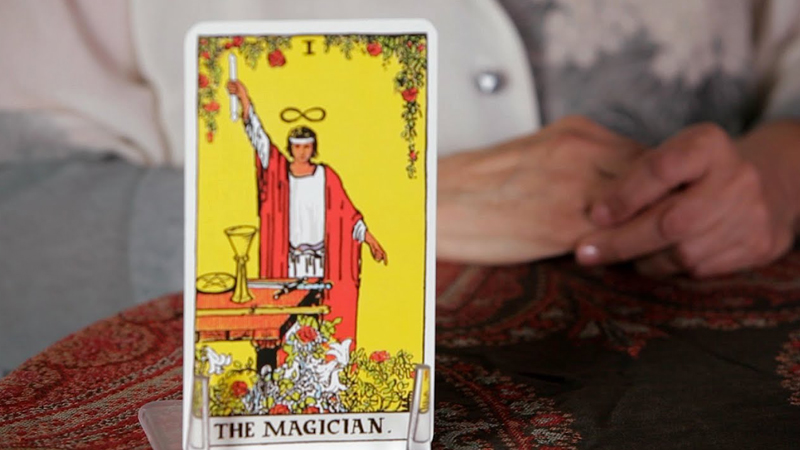 Ý nghĩa xuôi của The Magician trong tình yêu - tài chính - sức khỏe và tinh thần